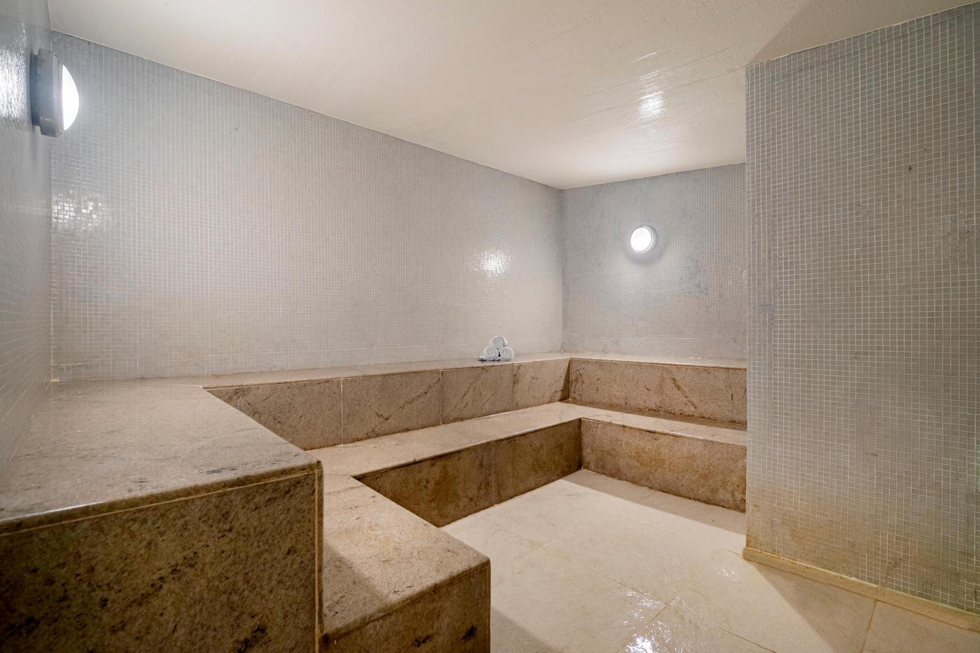 Hotel Lagune Barra 4*